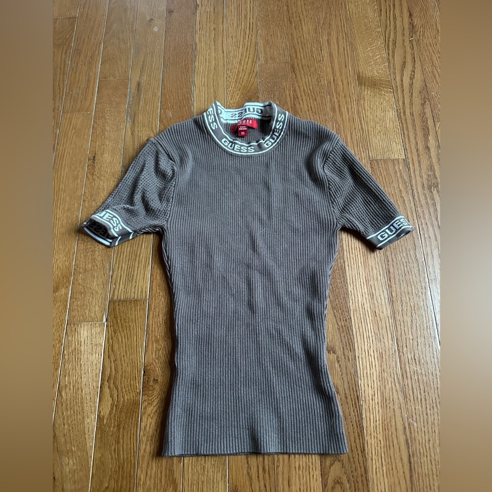 Guess tight fit short sleeve